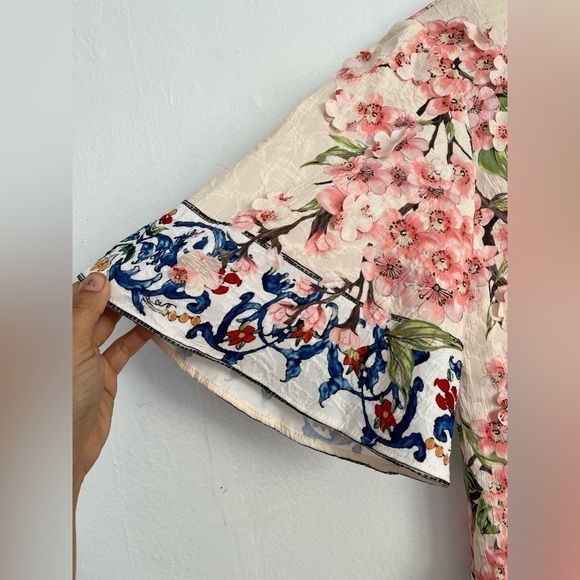 Dikamni | 100% Silk Gorgeous Floral Dress - Picture 3 of 7